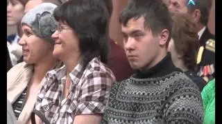 Призывники принимали поздравления