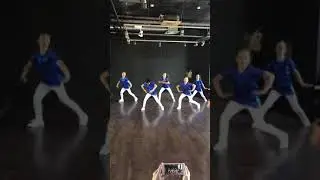 «Цвет настроения синий»