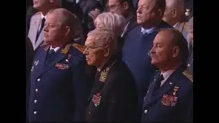 Светлой памяти павших в борьбе против фашизма.