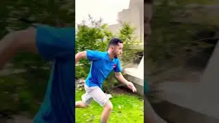Spiderbritto vs bailarina 