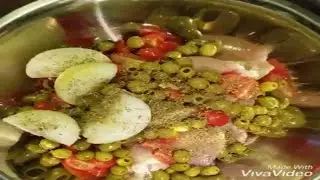 Greek chicken with tomatoes, olives, and feta