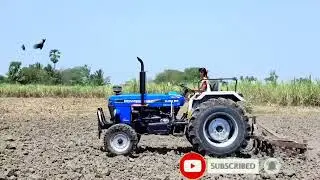 village girl driving  POWERTRAC EURO 55 Tractor driving village Lady driving #pattatharivivasayi