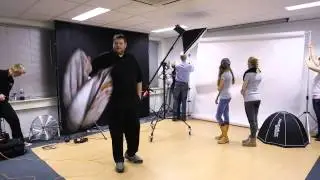 Opening of rental photostudio by Frank Doorhof giving demos