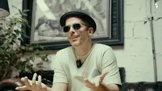 Fifou, l’artiste de l’ombre qui sublime le rap français à travers ses clichés.