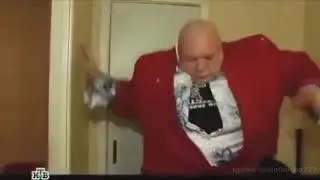 И камнем вниз, с крыши дома by  Барецкий #shorts #приколы #tiktok #лсп