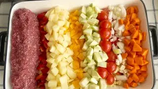 Minced meat casserole with vegetables!
