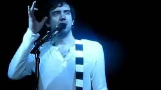 Snow Patrol- Gary Lightbody talking/singing Shut Your Eyes/Chasing Cars- Sydney