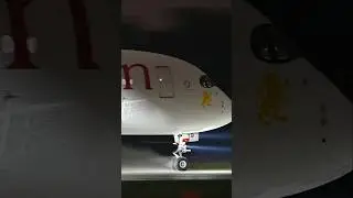 POWERFUL Ethiopian Airbus A350-900 TAKEOFF in the RAIN #frankfurt #planespotting #aviation #shorts