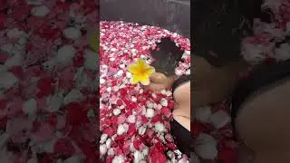 Обожаю местные цветы) аромат … ммм❤️