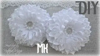 Канзаши ПЫШНЫЕ белые БАНТЫ на 1 сентября в школу МК DIY Kanzashi flower tutorial Laços de fita