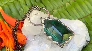 Malachite Generator Pendant using the Tiffany Method