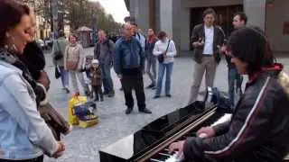 Pouliční muzikanti v Praze / Street musicians in Prague