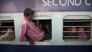 “Very comfortable!” India Train ride! There is nothing left for me! .I'm going to the holy city.
