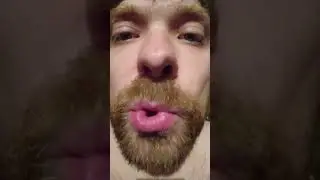 зачем твой муж отрастил пузо