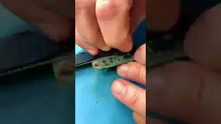 WHATS INSIDE A SANDISK PORTABLE SSD