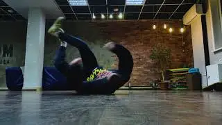 basic powermove | moovya