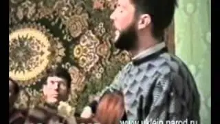 Дмитрий Шитиков поет свои песни