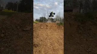 #arrma #gorgon #backyard #bash #youtubeshorts #shorts