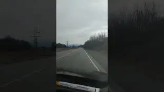 проезжаем Псебай, пасмурно, горы чуть видно, осталось 200 км