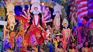 देखे दुर्गा पूजा पंडाल में प्रतिमा के द्वारा महिसासुर का वध | Navratri Durga Mela | Education Palace