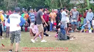 NGAKAK LOMBA BAKIAK MASYARAKAT JEBUNG LOR MEMERIAHKAN HUT RI KE 77 - SEMANGAT 45 BU KADES LOGER