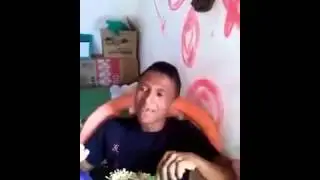 Смех его просто убивает