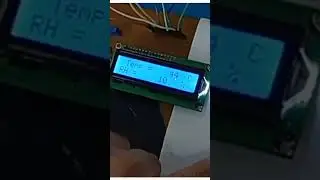 Temperature and humidity measurement system using PIC16F877A microcontroller. #electronics #project