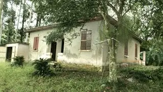 CASA ABANDONADA EM UM BOSQUE, FIQUEI APAVORADO!