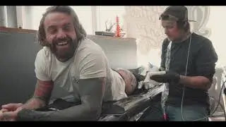 Matt Webb Tattooer | Aaron Chalmers Gshore | Rose Butt Tattoo