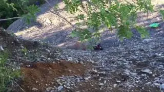 Axial yeti xl jumps
