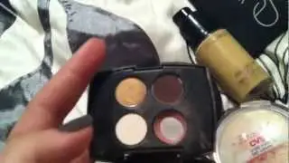 ASMR - What's in my makeup bag?