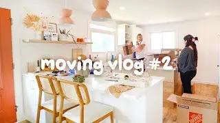 yes... i'm still packing ok * moving vlog #2