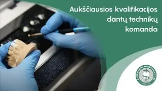 Profesionalių dantų technikų komanda