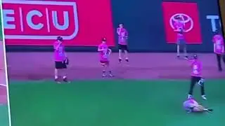 Taco Bell sound better #mlb #homerunderby #hrderby #shorts