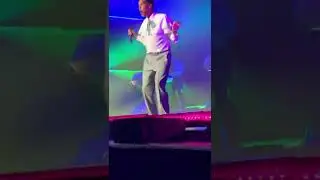 Quand Stromae reprend sa trend TikTok sur scène à Coachella