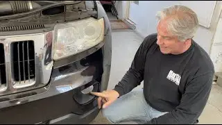 How To Remove / Replace Fog Lights On A 2011-2013 Jeep Grand Cherokee