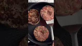 The JUICEST Burgers you'll ever make!