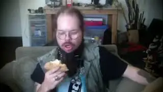 large stuffed crust pizza.webm