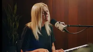 ANNIKA - The Stand Still Sessions: Never On Fire