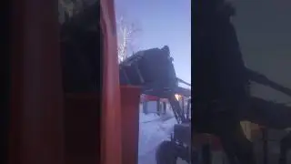 TURS 1000 В РАБОТЕ,ГРУЗИТ СНЕГ