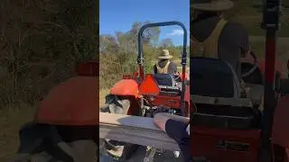Family Tractor ride 🚜