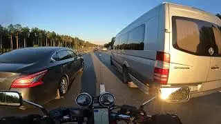 Еду с дачи на чиле по М-11 на Honda CB1300