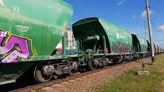 Электровоз ВЛ80 | Грузовой поезд на станции Святошин |Граффити на вагоне