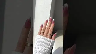 magical nails 🤭💖✨ try cat eye french for ur next diy 💗