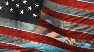 «Знакомьтесь, Шпион», но озвучено гимном США