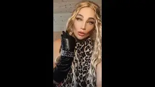 Be whoever you want...(female silicone realistic masks)