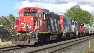 CN L540 All EMD Power Shoves into the Yard at Kitchener CN GP38 4713 GTW GP38 6224 CN GP38-2W 4770