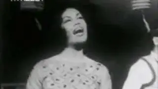 Kartina Dahari & Ahmad Jais - Budi setahun segunung intan (Aksi Kucing)