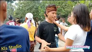 ASIK JUGA GOYANG ENAK ENAK BUKA DIKIT JOSSS BARENG PASUKAN SERA COMMUNITY