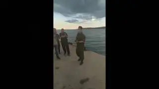 В Феодосии рыбаку угрожал человек с оружием